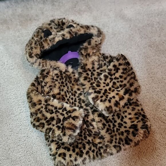 Baby Gap Cheetah Faur Fur Coat with Hood - Picture 13 of 16